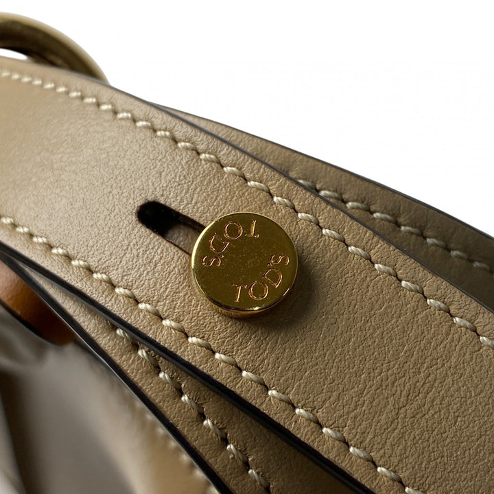 美品 トッズ TOD's レディース Tタイムレス ホーボー ハーフムーン ショルダーバッグ