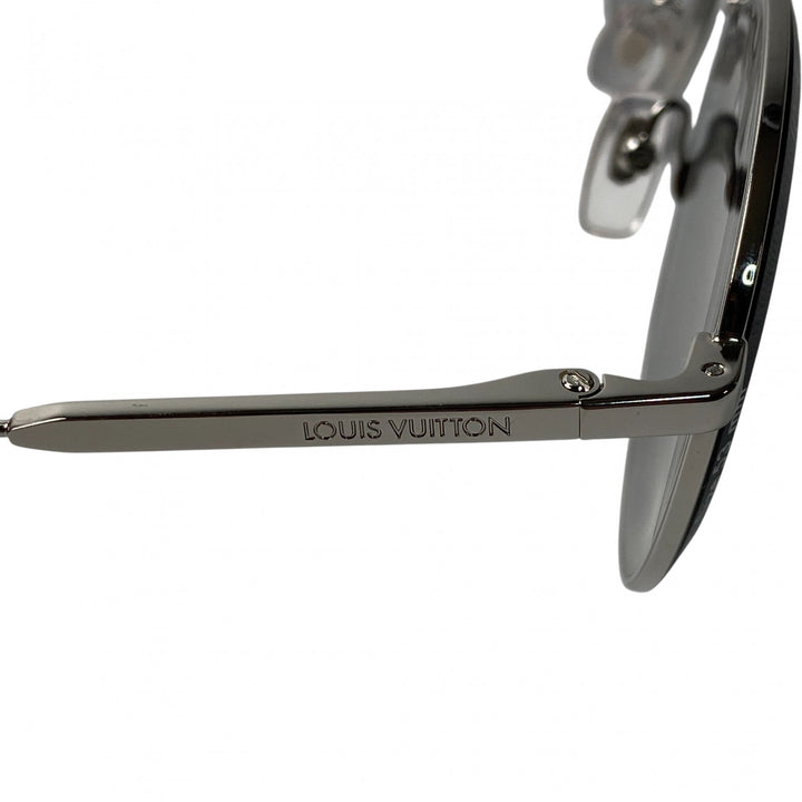 美品 ルイヴィトン LOUISVUITTON メンズ スーパーヴィジョン メタル ラウンド Z2626U