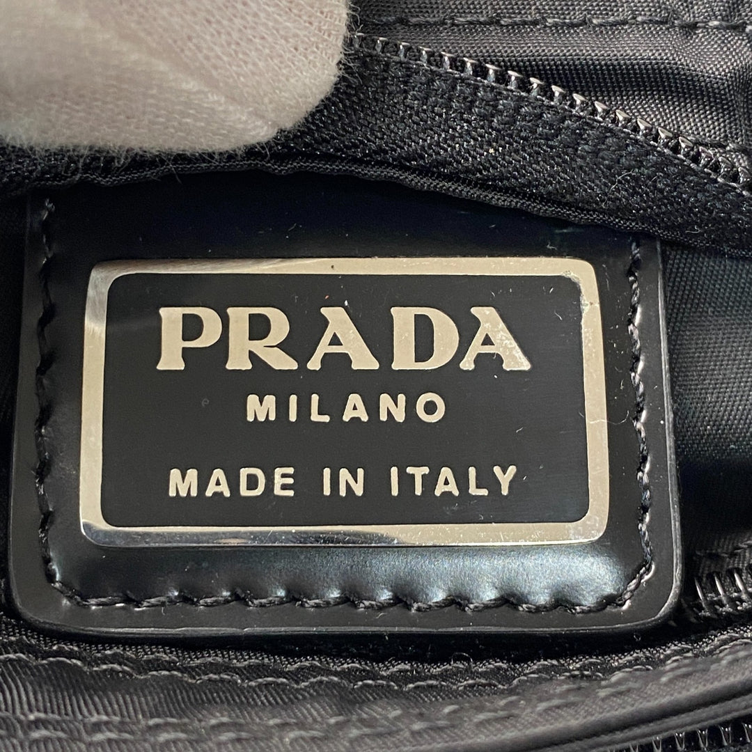 美品 プラダ PRADA レディース ナイロンバッグ ミニ ショルダーバッグ ポシェット 斜めがけ クロスボディ