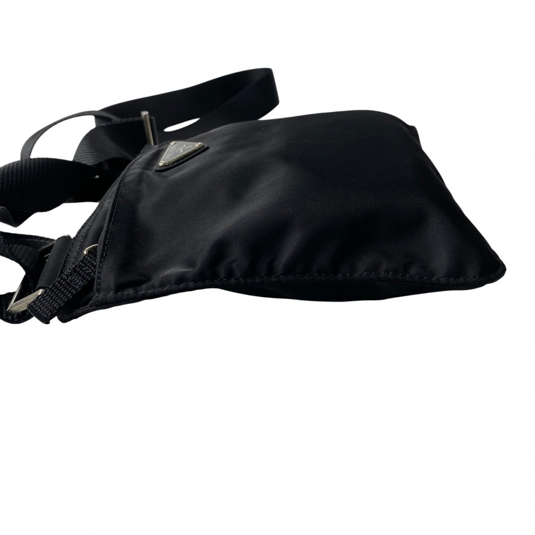 美品 プラダ PRADA レディース ナイロンバッグ ミニ ショルダーバッグ ポシェット 斜めがけ クロスボディ