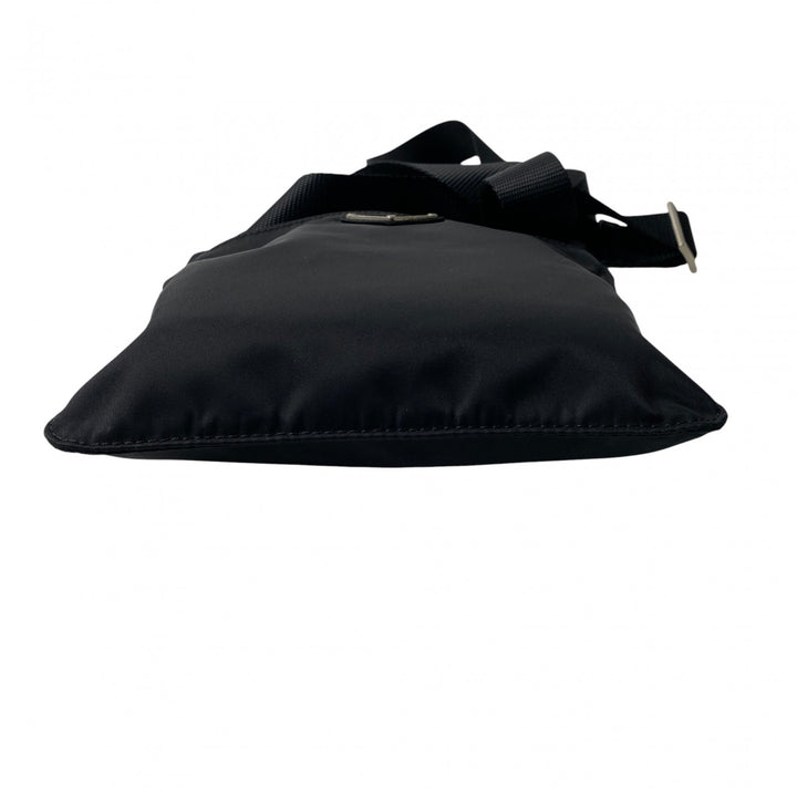 美品 プラダ PRADA レディース ナイロンバッグ ミニ ショルダーバッグ ポシェット 斜めがけ クロスボディ