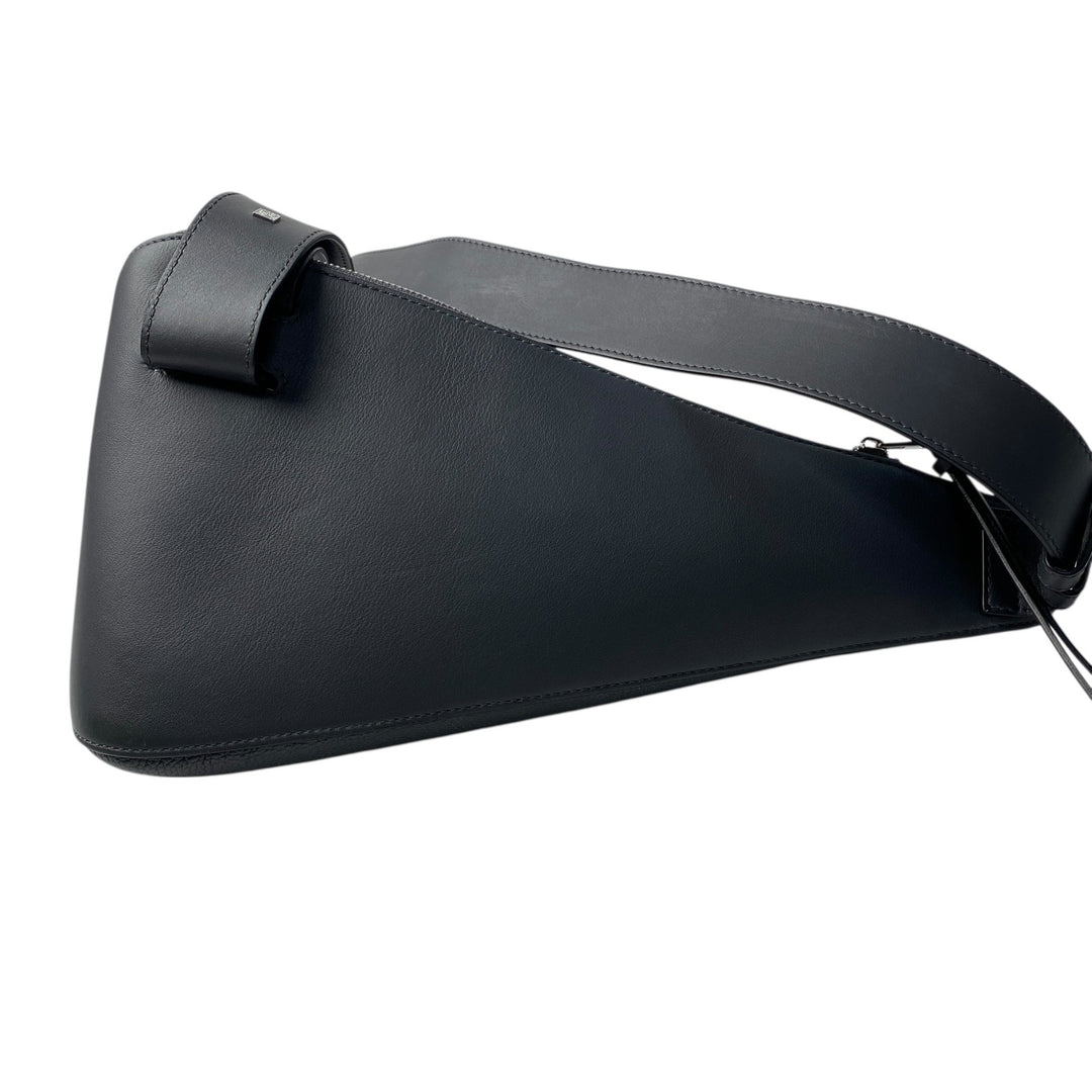 ロエベ LOEWE メンズ アントン スリング ボディバッグ レザー ブラック 斜めがけ クロスボディ