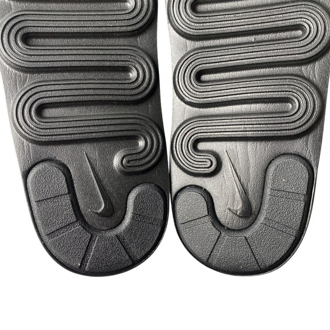 未使用 ナイキ NIKE レディース エアマックス アイラ 25cm FJ5929-003