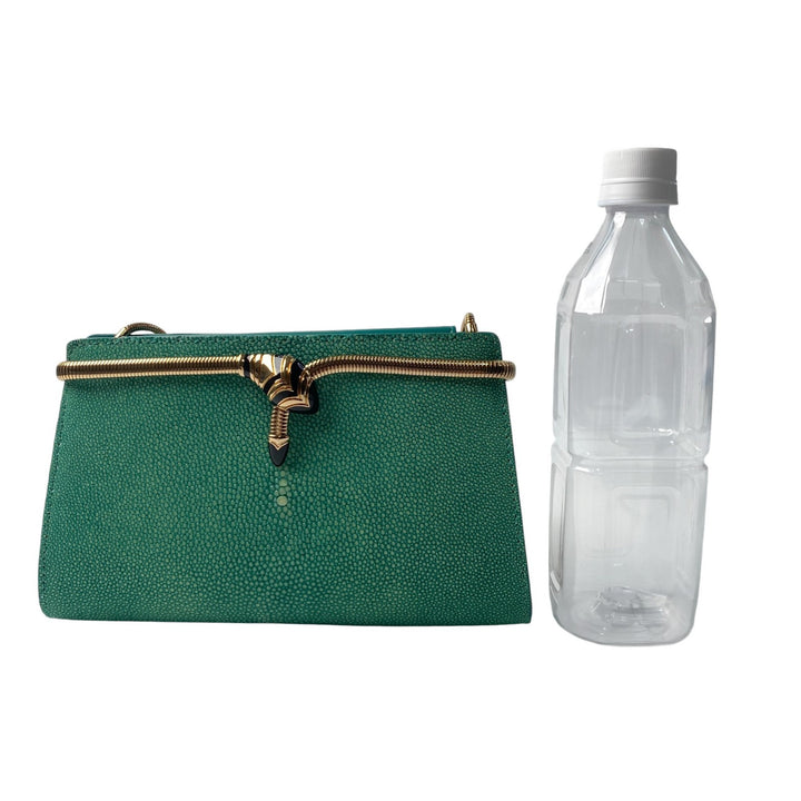 未使用 ブルガリ BVLGARI レディース ガルーシャスキン トゥボガス セルペンティ ショルダーバッグ 斜めがけ クロスボディ