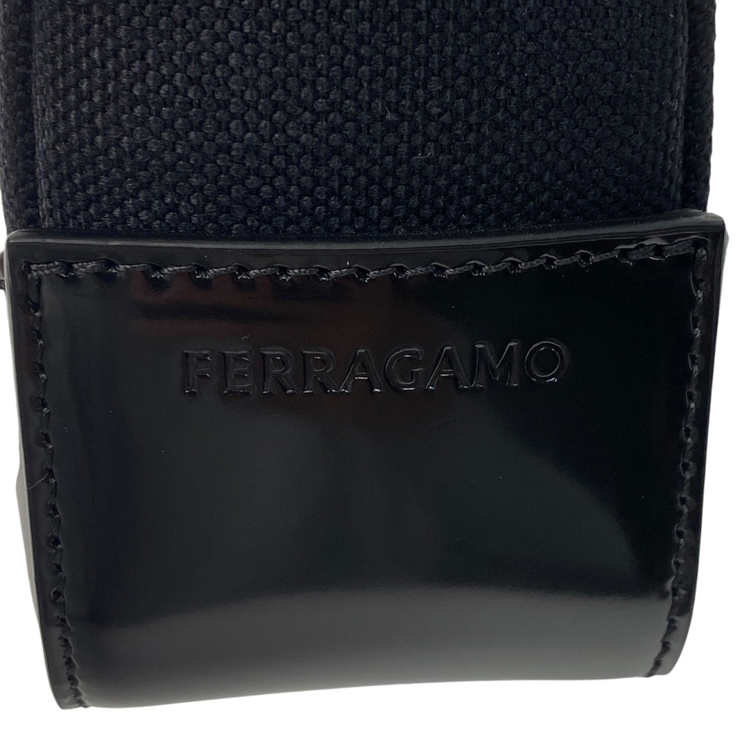 美品 フェラガモ Ferragamo レディース カットアウト ワンショルダーバッグ