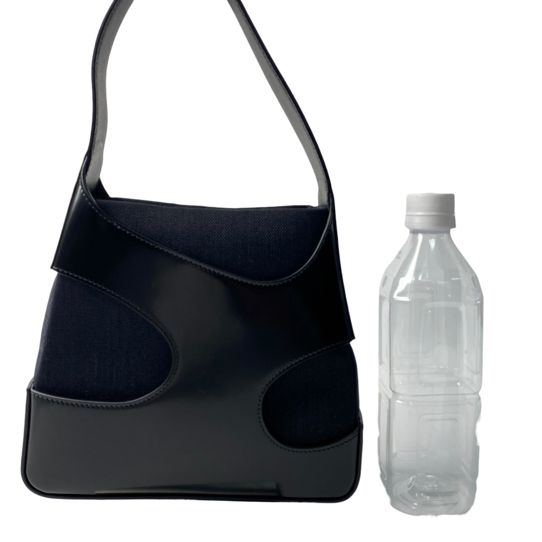 美品 フェラガモ Ferragamo レディース カットアウト ワンショルダーバッグ