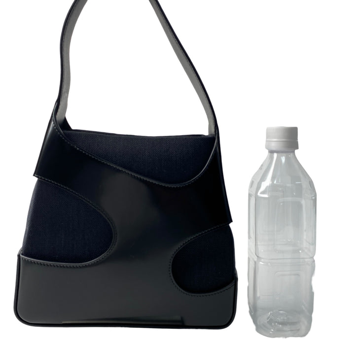 美品 フェラガモ Ferragamo レディース カットアウト ワンショルダーバッグ