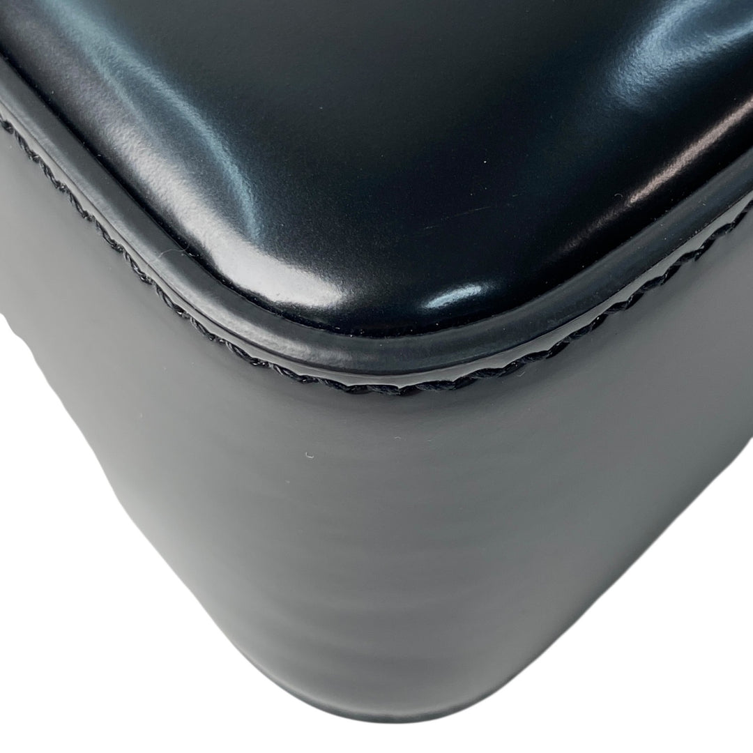 美品 フェラガモ Ferragamo レディース カットアウト ワンショルダーバッグ