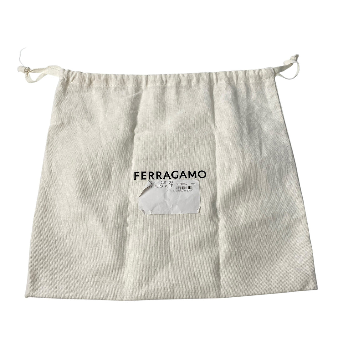 美品 フェラガモ Ferragamo レディース カットアウト ワンショルダーバッグ