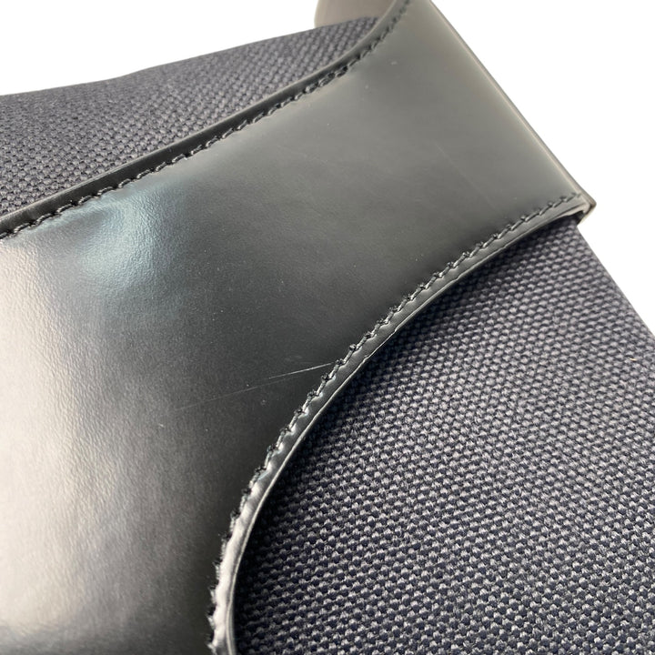 美品 フェラガモ Ferragamo レディース カットアウト ワンショルダーバッグ