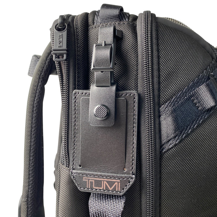 新品同様 トゥミ TUMI メンズ ALPHA BRAVO デトリックバックパック リュック ポーチ付き