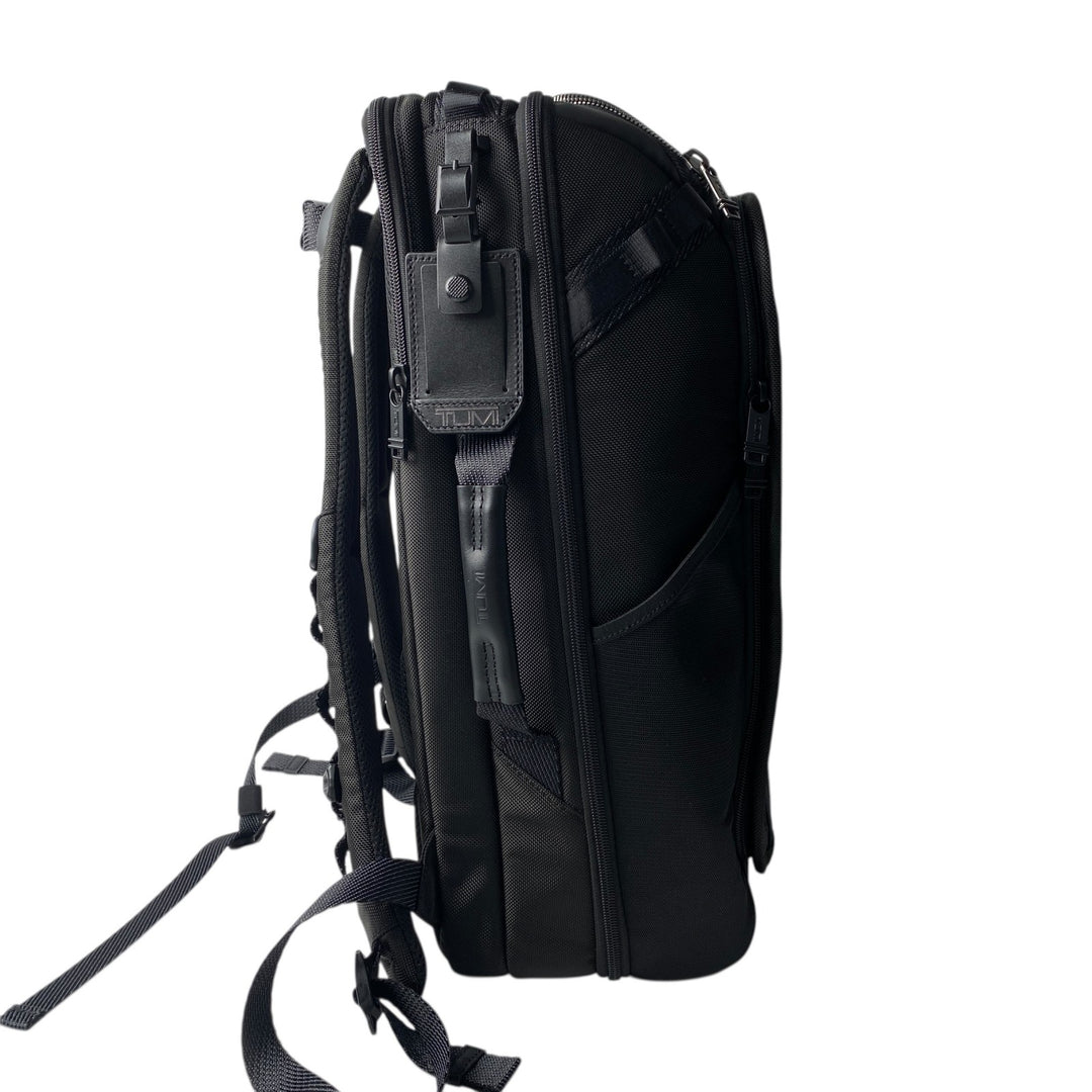 新品同様 トゥミ TUMI メンズ ALPHA BRAVO デトリックバックパック リュック ポーチ付き