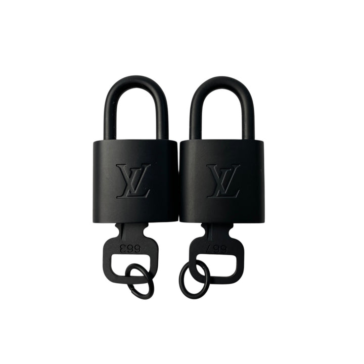 新品同様 ルイヴィトン LOUIS VUITTON レディース パドロック2点セット #667 #663 マットブラック