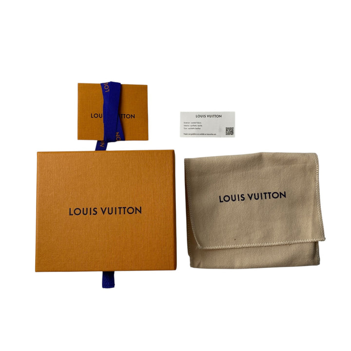新品同様 ルイ ヴィトン LOUIS VUITTON レディース ポルトフォイユ ヴィクトリーヌ モノグラム IC M62472