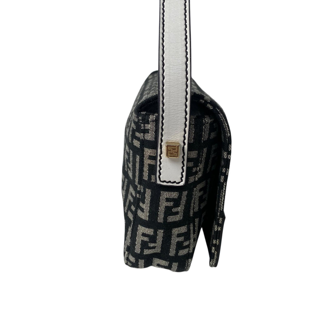 未使用 フェンディ FENDI ズッカ柄 ミニハンドバッグ キャンバス レザー レディース