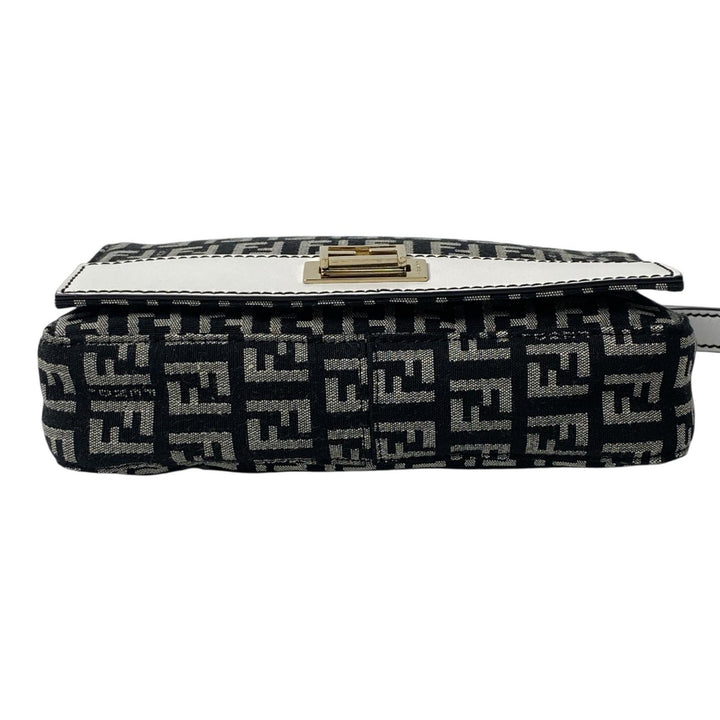 未使用 フェンディ FENDI ズッカ柄 ミニハンドバッグ キャンバス レザー レディース