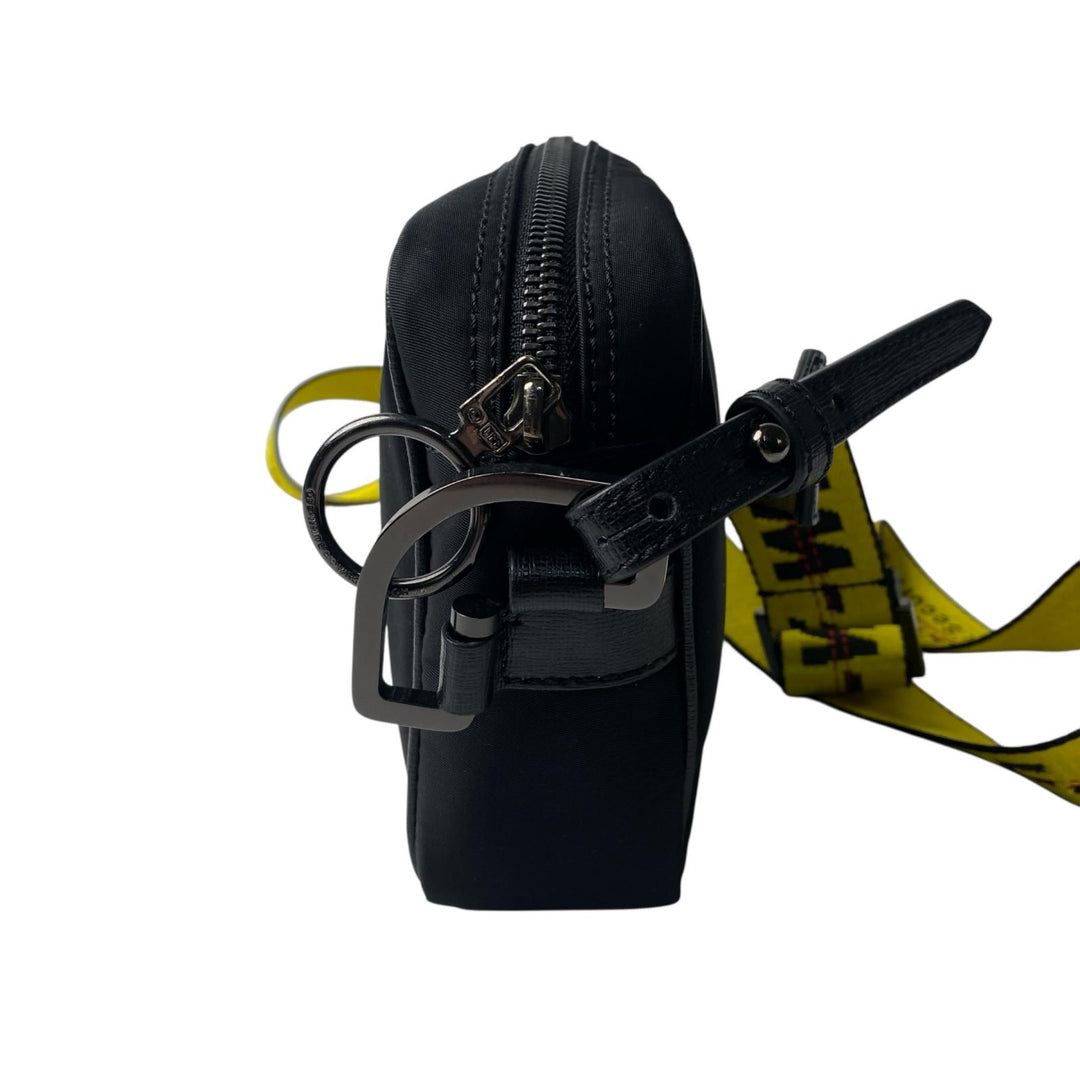 美品 オフホワイト off-white メンズ ショルダーバッグ カメラバッグ 斜めがけ クロスボディ