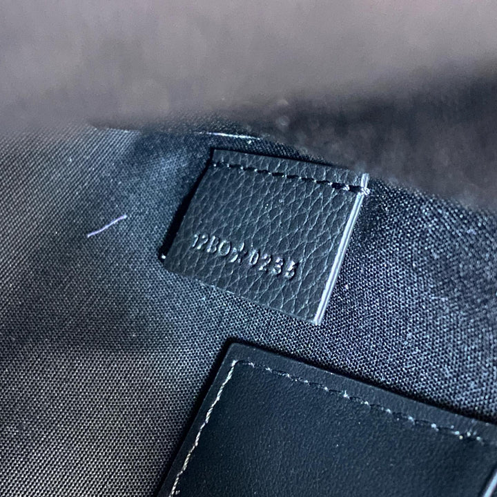 未使用 ディオール DIOR オブリーク トロッター トライアングル A5 クラッチバッグ メンズ