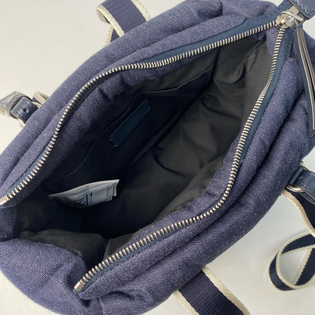 美品 モンクレール MONCLER ミニカラドッグ 2way ショルダーバッグ ハンドバッグ デニム系 ダウン 斜めがけ クロスボディ レディース