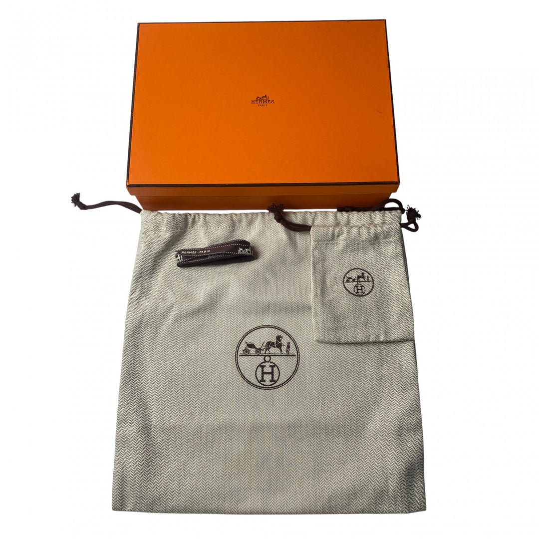 未使用 エルメス HERMES レディース シュルソワ トゥーゴー ポーチ W刻印 箱付き 斜めがけ クロスボディ