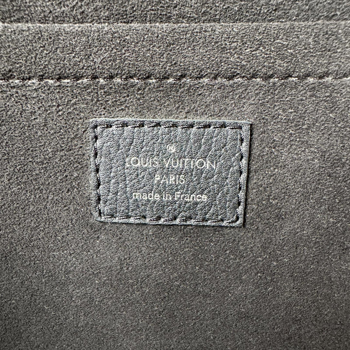 ルイ ヴィトン LOUIS VUITTON クラッチバッグ トリヨンレザー ポシェット・ジュール M67768 TY3250 メンズ