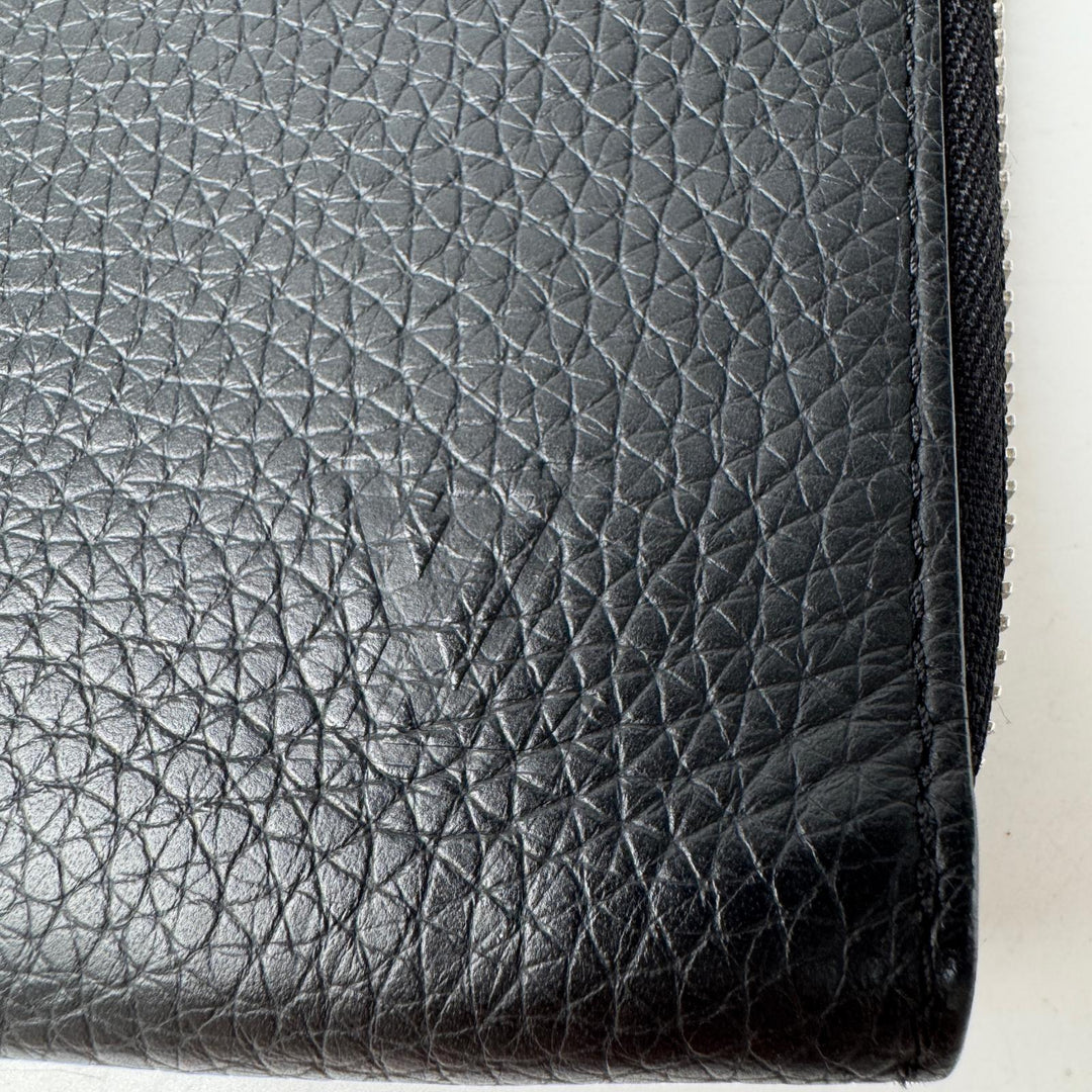 ルイ ヴィトン LOUIS VUITTON クラッチバッグ トリヨンレザー ポシェット・ジュール M67768 TY3250 メンズ