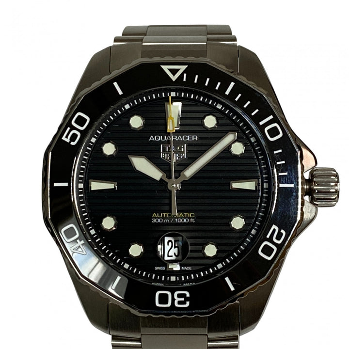 未使用 TAGHeuer タグホイヤー メンズ アクアレーサー プロフェッショナル 300 黒文字盤 腕時計 WBP201A.BA0632