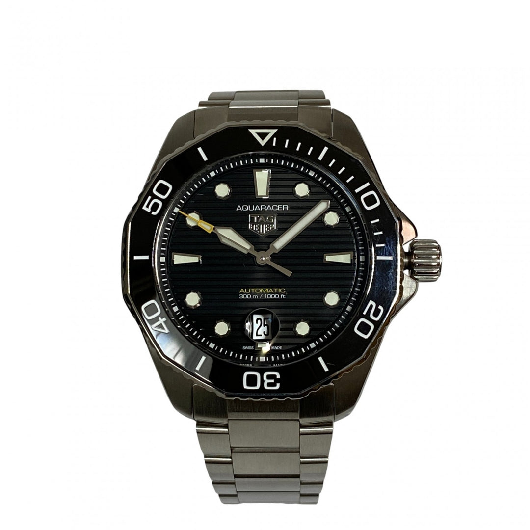 未使用 TAGHeuer タグホイヤー メンズ アクアレーサー プロフェッショナル 300 黒文字盤 腕時計 WBP201A.BA0632