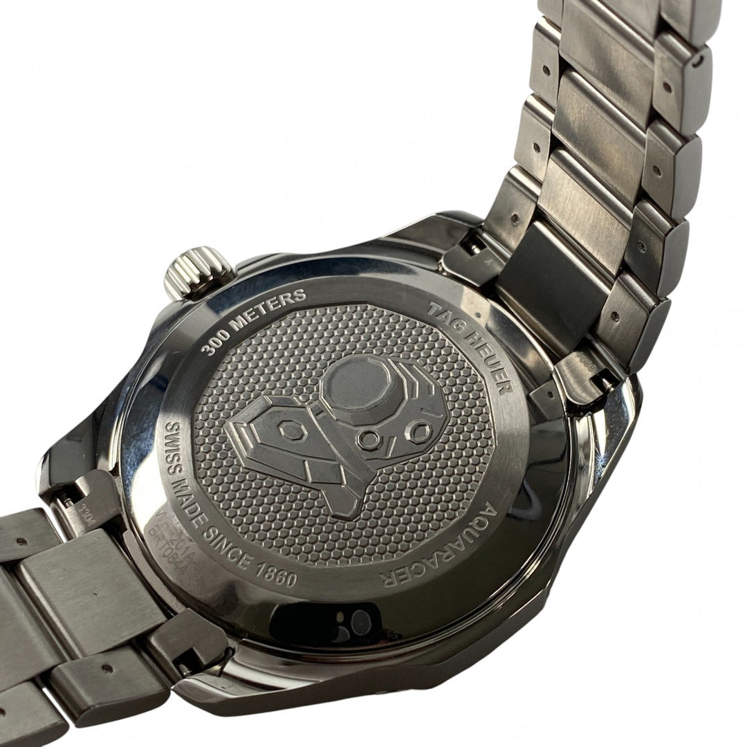 未使用 TAGHeuer タグホイヤー メンズ アクアレーサー プロフェッショナル 300 黒文字盤 腕時計 WBP201A.BA0632
