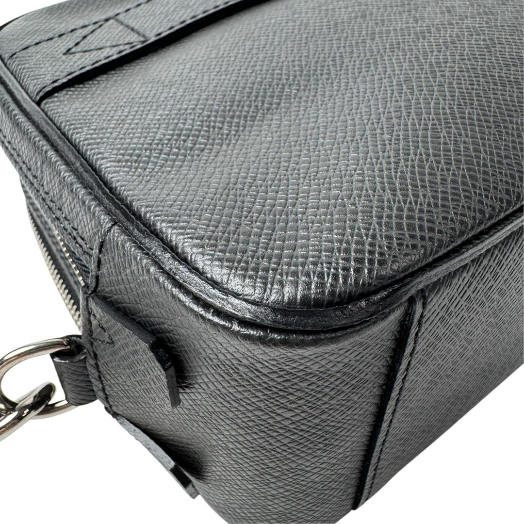 美品 ルイヴィトン LOUIS VUITTON タイガ ネオ パヴェル セカンドバッグ アルドワーズ M32902 R12172 メンズ