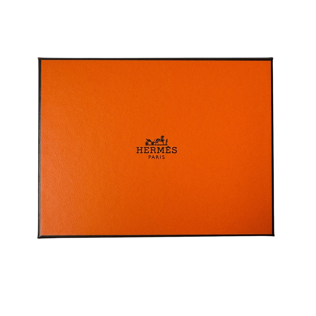 新品 エルメス HERMES アジェンダGM 手帳カバー シルバー金具 エプソン K刻印 レディース