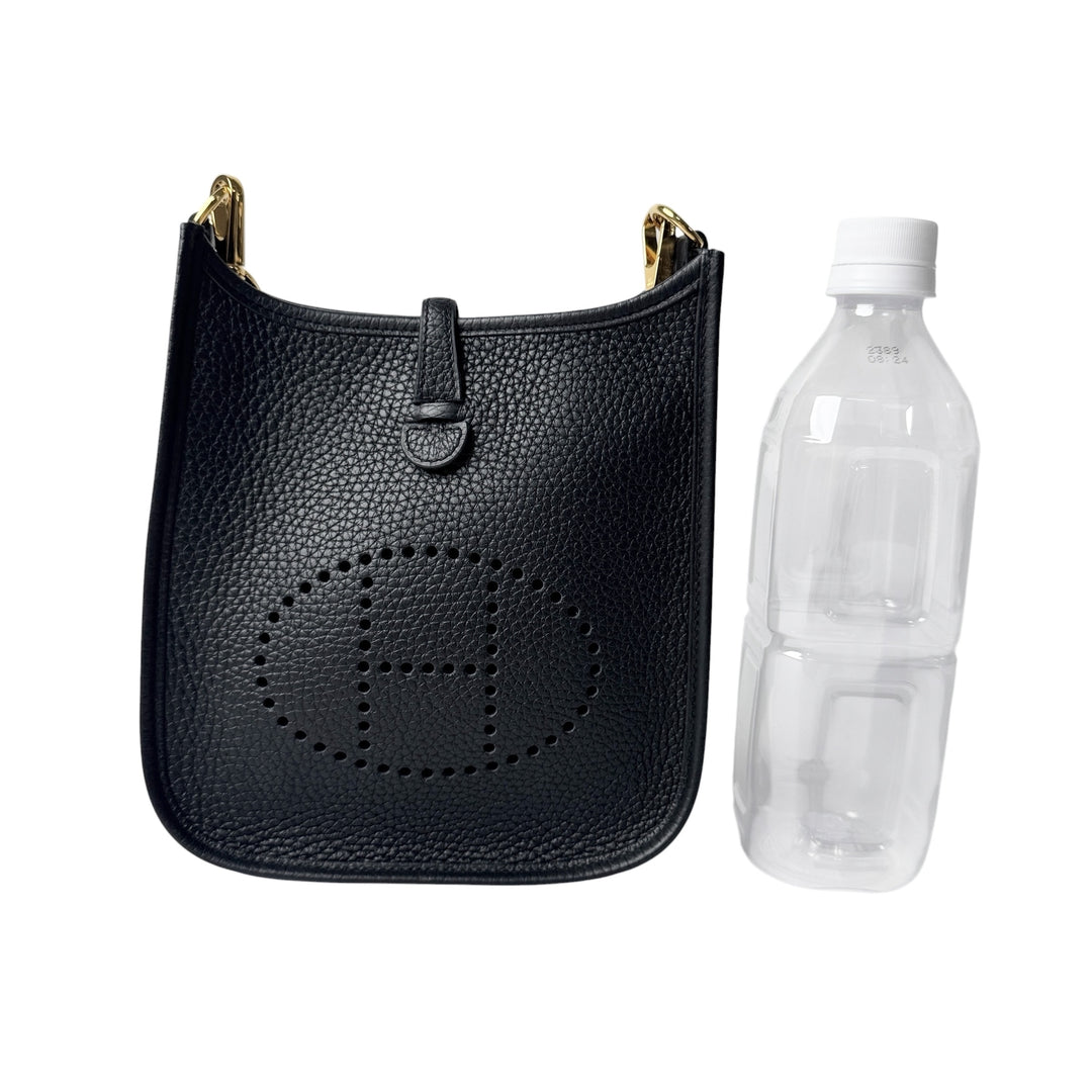 美品 エルメス HERMES エブリンTPM 黒 ノワール ゴールド金具 ショルダーバッグ 斜めがけ クロスボディ レディース