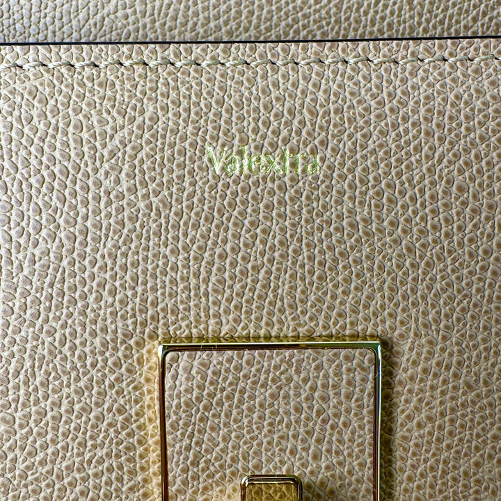 新品 ヴァレクストラ Valextra ノーロ スモール ショルダーバッグ 斜めがけ クロスボディ WBNL0065028L OC99MBC レディース