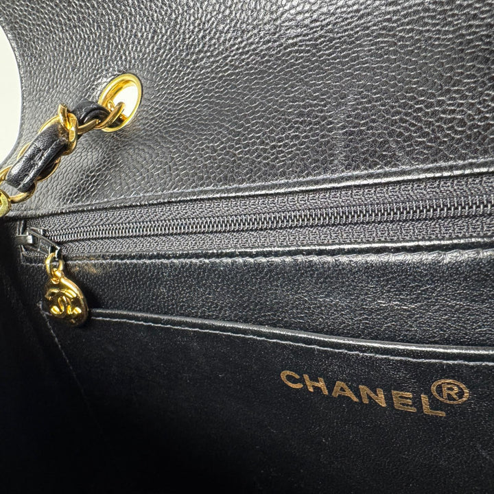 美品 シャネル CHANEL ダイアナ フラップ マトラッセ 25 A01165 キャビアスキン チェーンショルダーバッグ レディース