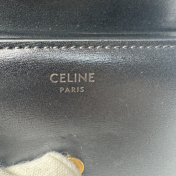 セリーヌ CELINE トリオンフ スモールフラップウォレット ブラック レディース