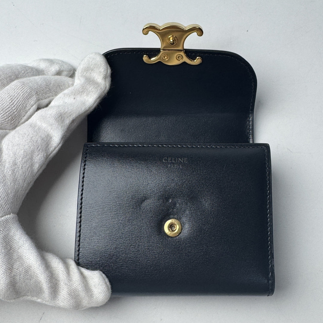 セリーヌ CELINE トリオンフ スモールフラップウォレット ブラック レディース