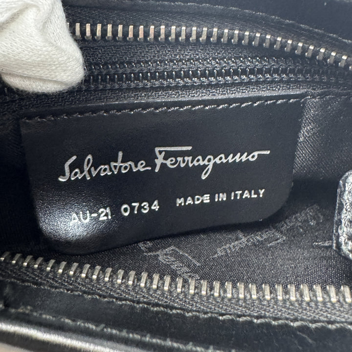 フェラガモ Salvatore Ferragamo ハンドバッグ ワンショルダー ブラック レディース