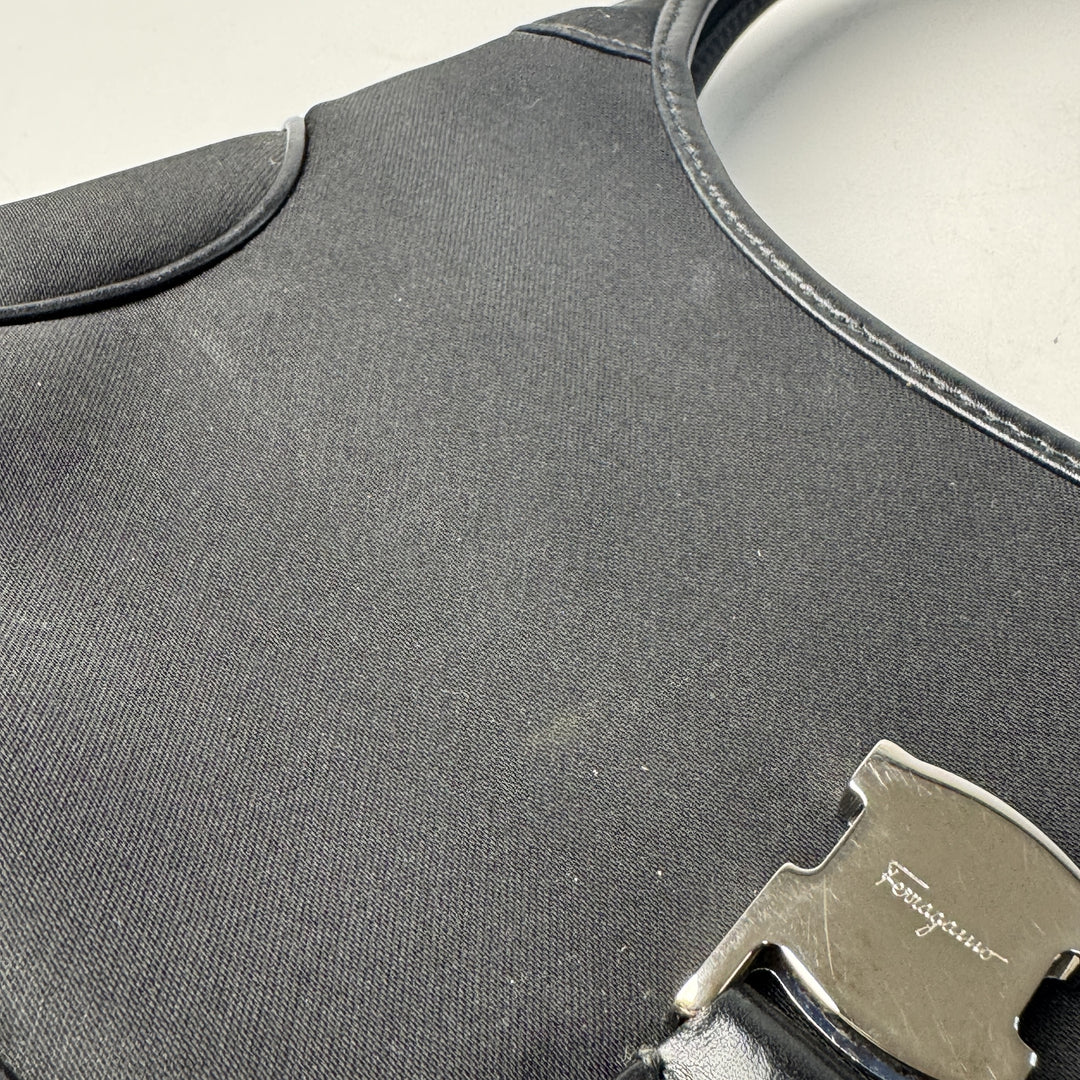 フェラガモ Salvatore Ferragamo ハンドバッグ ワンショルダー ブラック レディース