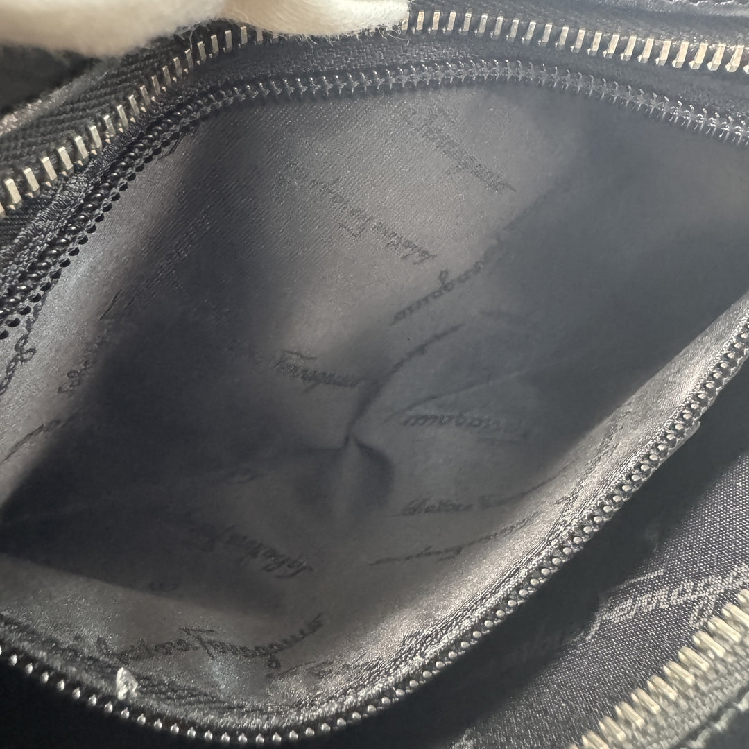 フェラガモ Salvatore Ferragamo ハンドバッグ ワンショルダー ブラック レディース