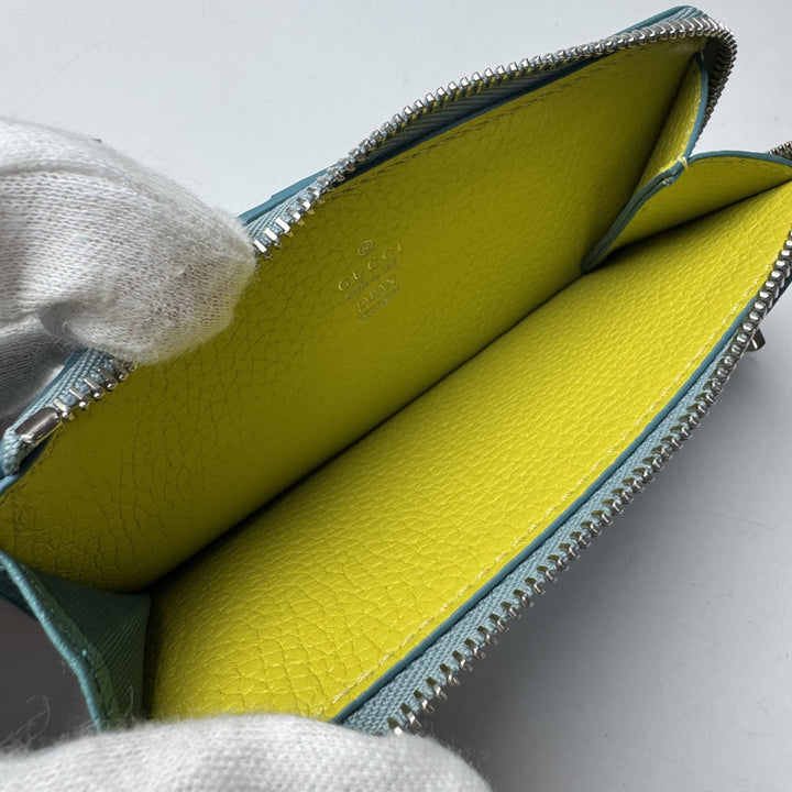 未使用 グッチ GUCCI ロゴマニア フラグメントケース 835073 レディース