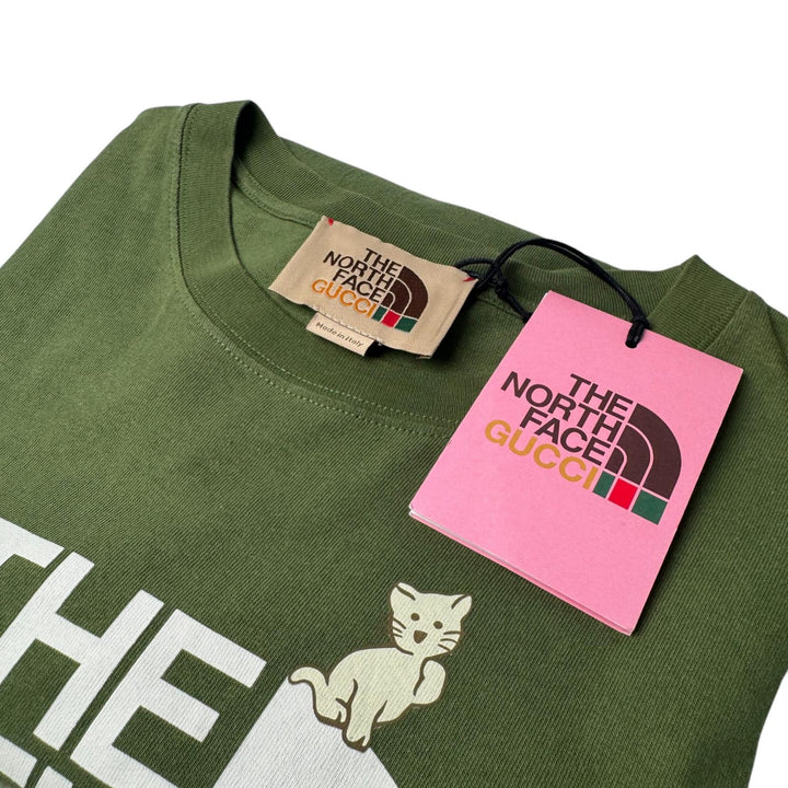 美品 グッチ×ノースフェイス GUCCI × THE NORTH FACE コラボ Tシャツ 猫 カーキ グリーン 616036 XJDRD 3450 メンズ