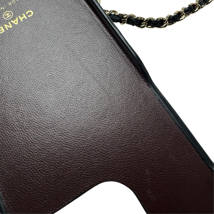美品 シャネル CHANEL マトラッセ チェーンショルダー iPhone15Pro ケース AP3864 ランダム レディース