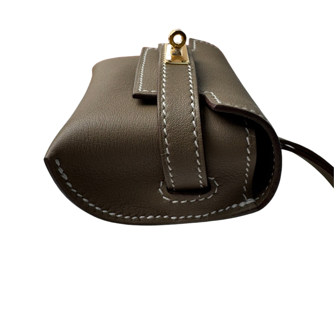 新品 エルメス HERMES ケリー フェスティバル バッグチャームエトゥープ K刻印 レディース