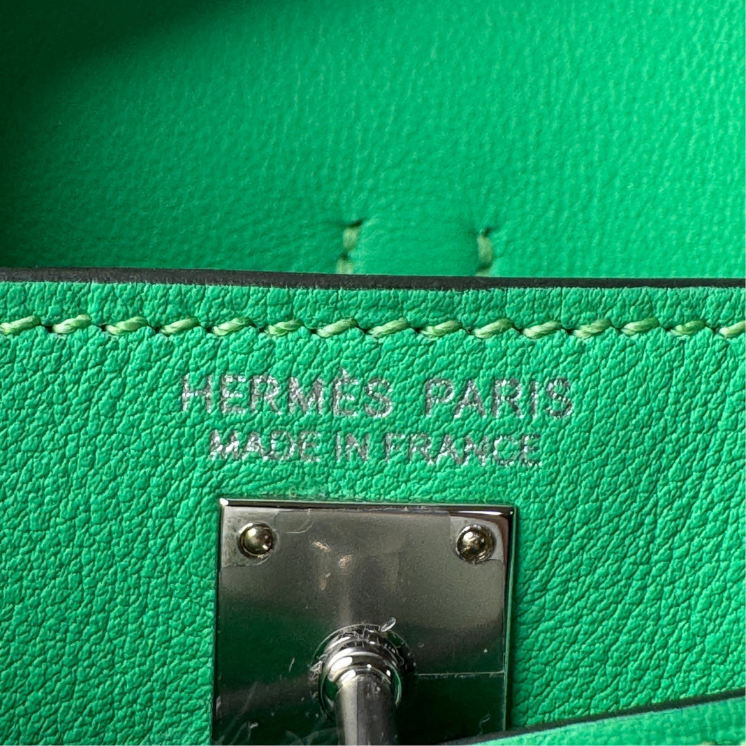 新品 エルメス HERMES ケリー フェスティバル ヴェールコミック バッグチャーム K刻印 レディース