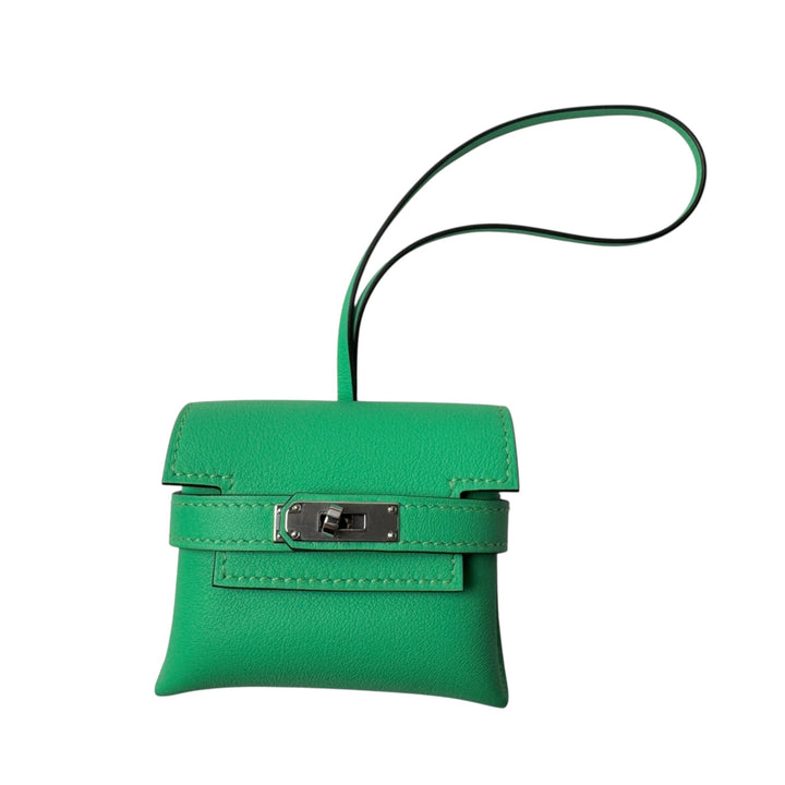 新品 エルメス HERMES ケリー フェスティバル ヴェールコミック バッグチャーム K刻印 レディース