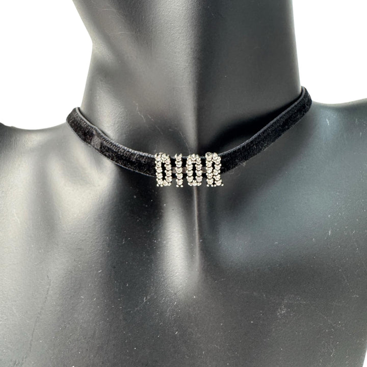 Dior ディオール ベルベット チョーカー クリスタルロゴ 黒 レディース