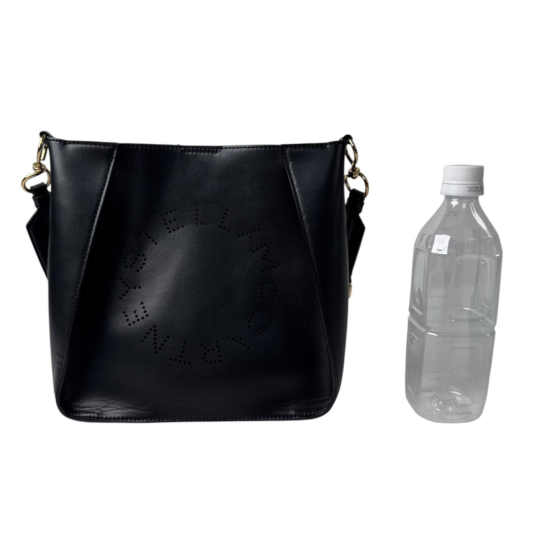 ステラマッカートニー STELLA McCARTNEY ステラパンチングロゴ ショルダーバッグ 黒 ブラック 斜めがけ クロスボディ レディース