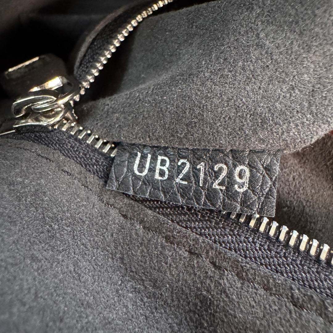 ルイヴィトン LOUIS VUITTON アルマンド ブリーフケースPM トリヨン ノワール ビジネスバッグ 2way M53488 UB2129 ショルダーバッグ 斜めがけ クロスボディ メンズ